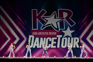 Stuck In The Middle With You